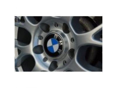 Центральная крышка ступицы литого диска BMW, артикул 36136783536 от BMW Центральная крышка ступицы литого диска BMW, артикул 36136783536